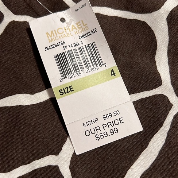 Brand New Michael Kors Giraffe Print Shorts - Picture 2 of 4